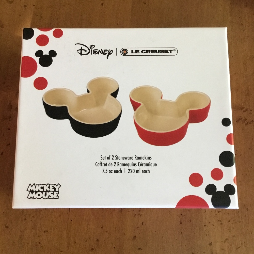 Williams Sonoma Le Creuset Disney Mickey Mouse Stoneware Ramekins - Picture 3 of 12